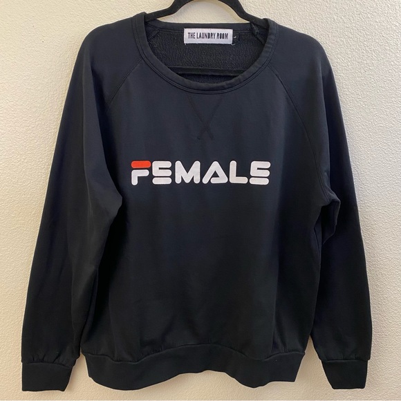 The Laundry Room Crewneck - Picture 3 of 7